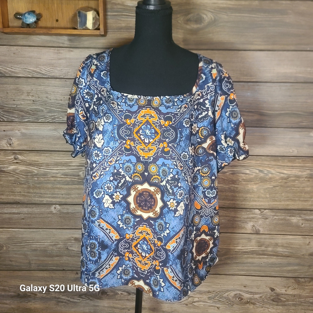 SHEIN Blue and Orange Paisley Square-Neck Short-Sleeve Top